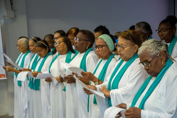 Cartilha de prevenção de quedas em pessoas idosas é lançada pela SES
