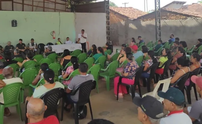 Naturatins realiza ação de orientação para pescadores sobre o período da Piracema