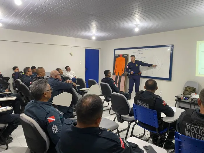 Segurança: GMM realiza capacitação para Policiais Militares sobre o uso de spark, arma não letal