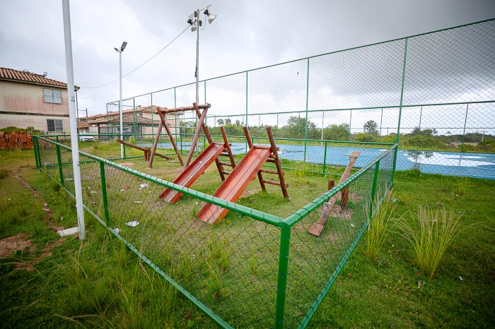 Diversos parques infantis são instalados em condomínios do Minha Casa, Minha Vida em Camaçari