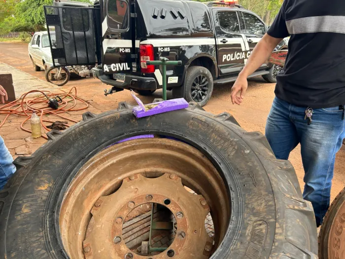 Polícia Civil, em ação conjunta com a Polícia Militar do Paraná, prende autor de tráfico de drogas interestadual