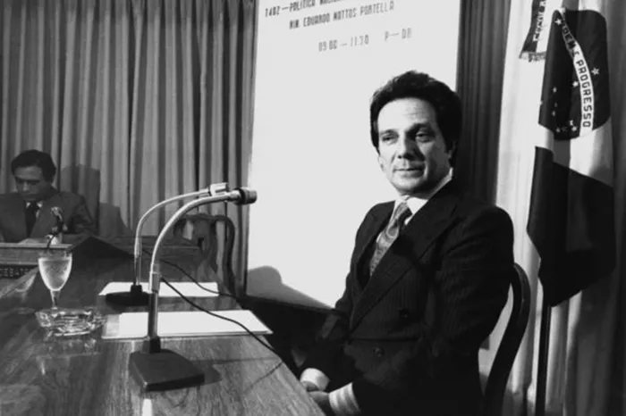 Eduardo Matos Portela - um feirense que foi ministro da Educação e Cultura