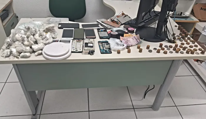 Casal em posse de drogas é preso em flagrante pela Polícia Civil na Capital