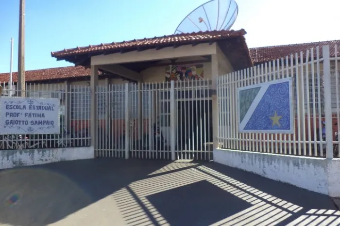 Zeca viabiliza investimento para que alunos de Nova Andradina tenham aulas interativas