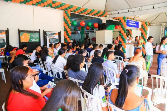 Em edições anteriores do Feirão de Empregos, o público aproveitou as facilidades oferecidas para conquistar uma vaga no mercado (Foto: Secretaria da Retomada)
