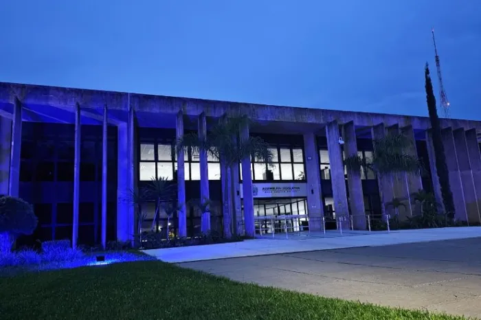 Novembro Azul: Em tom celeste, ALEMS celebra dez anos da campanha