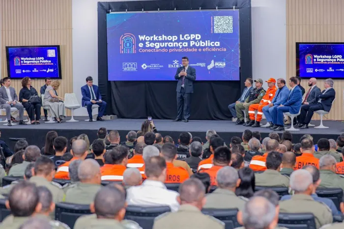 Em evento sobre segurança, Rafael Fonteles destaca investimentos em tecnologia para o combate ao crime