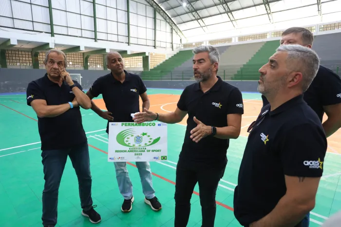 Comitiva internacional respaldada pela Unesco visita e aprova equipamentos esportivos de Caruaru