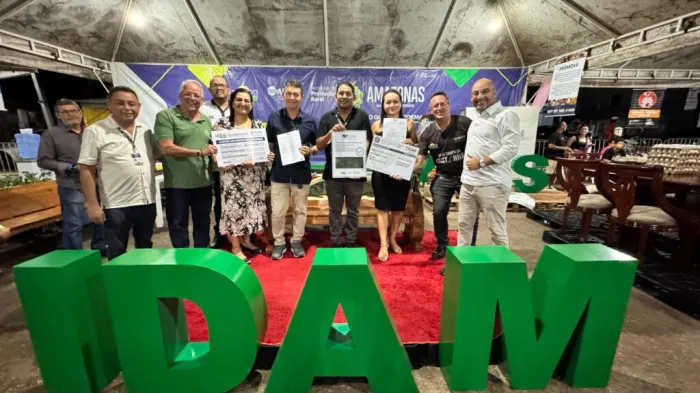 ExpoManacá 2024: Governo do Amazonas incentiva pescadores artesanais de Manacapuru com crédito rural de R$ 500 mil