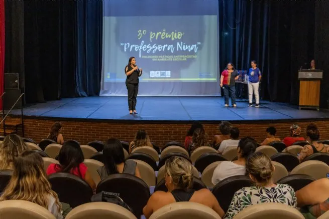 2º Fórum Educacional sobre Relações Étnico-Raciais e 3º Prêmio ‘Professora Nina’ celebram práticas antirracistas nas escolas de São Sebastião