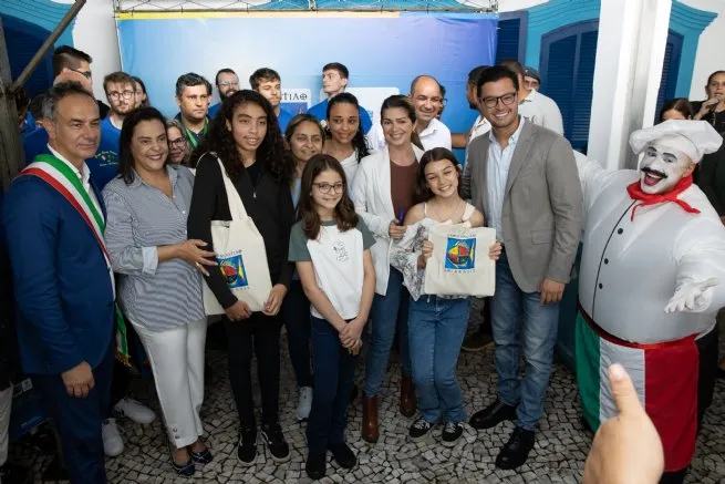 Alunas vencedoras do FestVoz representam São Sebastião em intercâmbio cultural na Itália