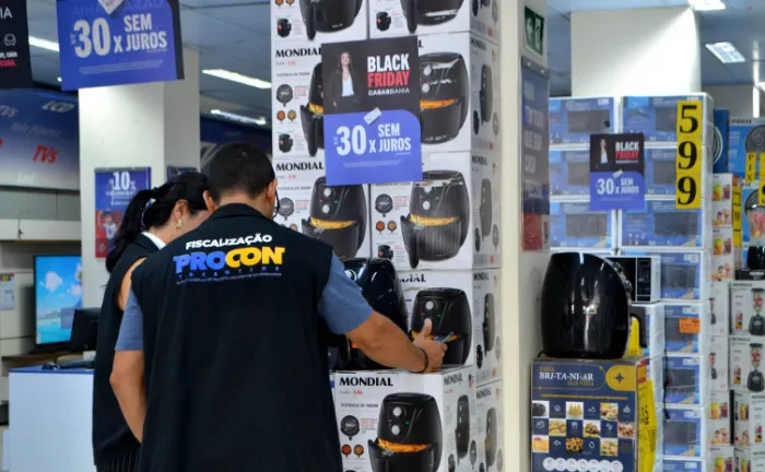 Procon Tocantins realiza monitoramento de preços para a Black Friday