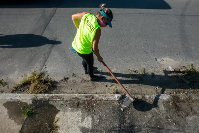 Sesurb realiza mutirão de limpeza no Bairro Ribeirópolis