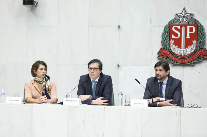 PEC propõe flexibilizar o repasse de até 5% da receita excedente da Educação para a Saúde. Foto: Bruna Sampaio/Alesp
