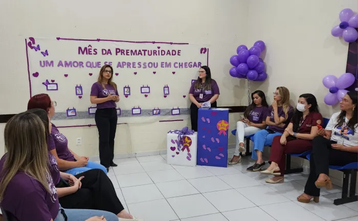 Hospital Edson Ramalho reúne mães em evento alusivo à campanha Novembro Roxo