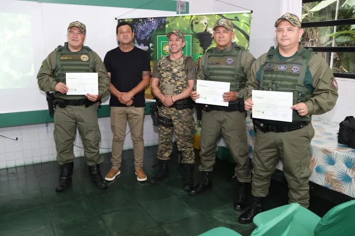 Guarda Ambiental de Praia Grande promove treinamento para corporação de Mongaguá