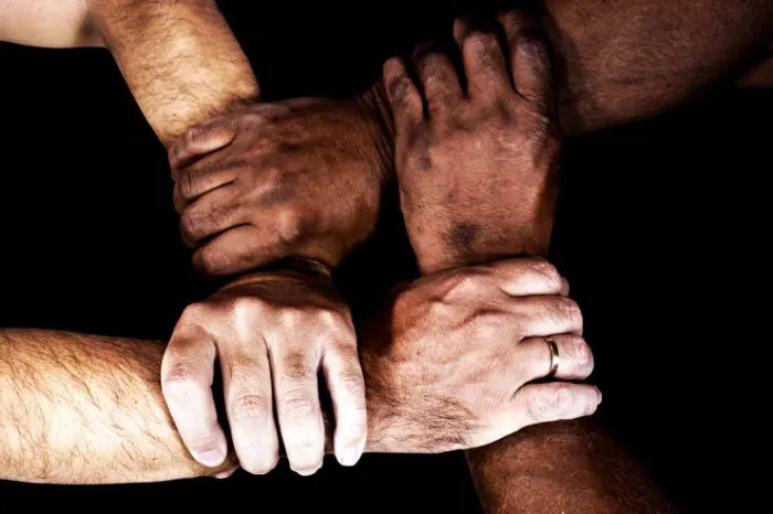 Consciência Negra: O legado de luta e os desafios contemporâneos