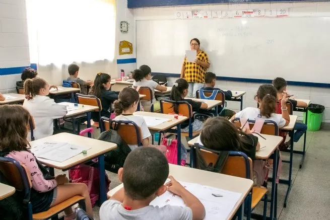 Mais de 7 mil alunos de São Sebastião participam de provas do Saresp 2024