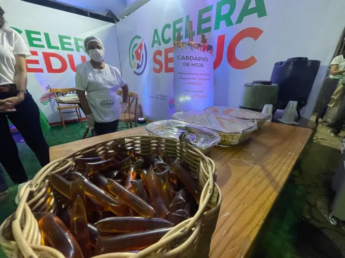 Estande da Seduc na Feira da Agricultura Familiar destaca alimentação saudável nas escolas