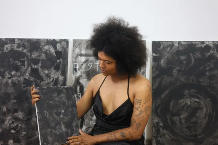 Matheusa Moreira realiza encontros públicos como parte de residência artística para pensar negritude e transexualidade