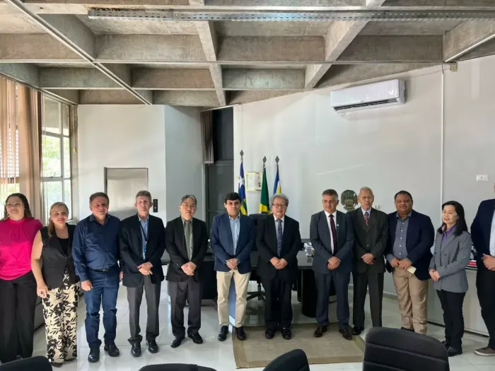 Uespi recebe consulado do Japão e promove dia de imersão cultural e educacional