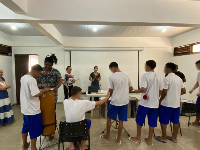 Atividade em alusão ao Dia da Consciência Negra promove reflexão e educação em centro socioeducativo da Funac