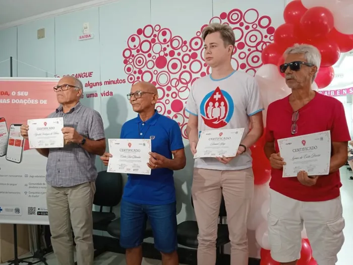 Hemoes comemora 25 anos com festa e homenagem no Dia Nacional do Doador de Sangue