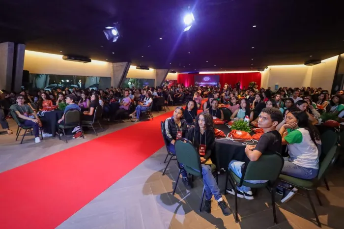 Estudantes e professores da rede estadual de ensino serão premiados na segunda edição da Olimpíada Piauiense de Língua Portuguesa