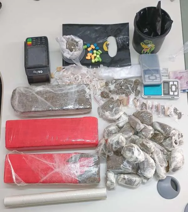 Polícia Civil prende dupla por tráfico de drogas na Capital