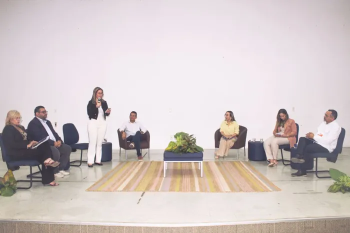 Professores da Uespi participam do I Encontro Celebra EAD e destacam avanços e desafios da educação a distância