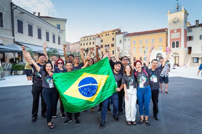 Projeto Maestro Max Carvalho se apresenta em Marechal Floriano e Cariacia
