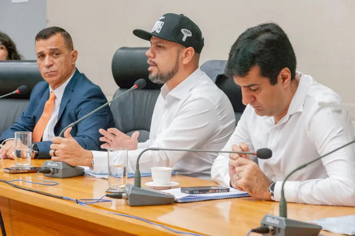 Comissão aprova gratuidade no transporte coletivo às pessoas com deficiência, sem restrições de renda