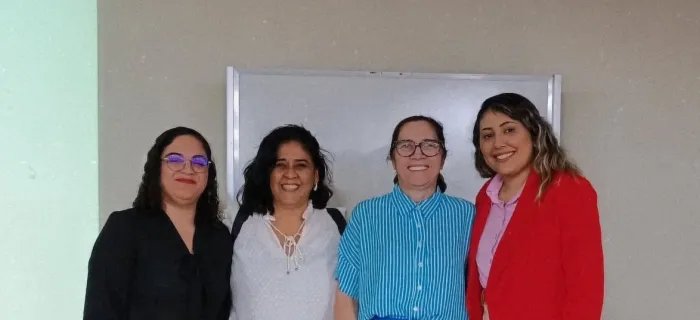 - Contadora da Secap, Patrícia Salles, ao lado da secretária adjunta da Seplan, Fabiele Costa e servidoras da Seplan (Foto: Divulgação)