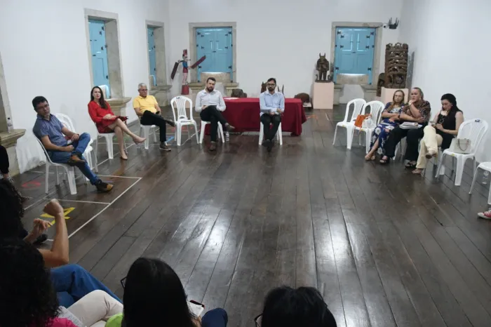 Organizadores de eventos literários paraibanos realizam encontro em meio ao Festival Literário Internacional da Paraíba