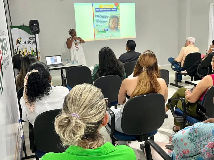  Seplan encerra atividades do mês da Consciência Negra com palestra sobre equidade racial