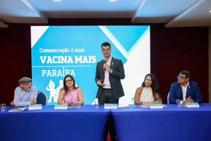 Saúde comemora dois anos do programa Vacina Mais Paraíba com apresentação de resultados e experiências exitosas na vacinação