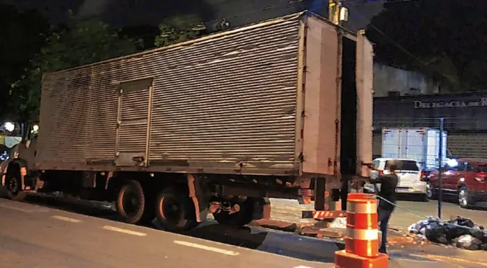 Polícia Civil prende homem em flagrante por receptação e recupera 12 toneladas de arroz