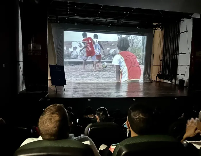 Escritório Social promove sessão de cinema para reeducandos em Campina Grande