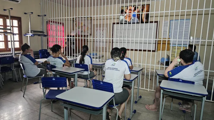 Detentos do Acre que vão fazer Enem PPL se preparam para a prova
