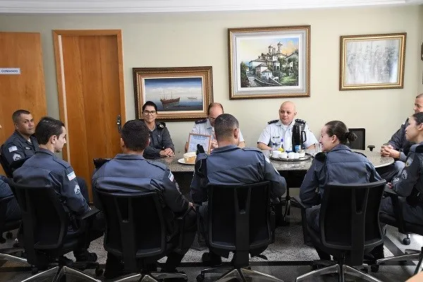 4º Batalhão recebe novos sargentos