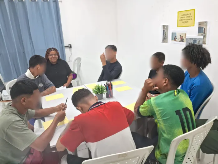 Funac promove ação entre socioeducandos para debater perspectivas profissionais