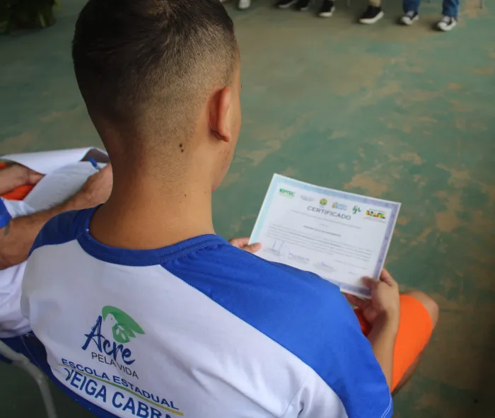 Detentos da Unidade Penitenciária de Senador Guiomard são certificados em curso profissionalizante