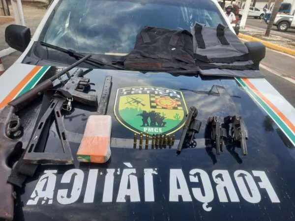 PMCE apreende cinco armas de fogo, incluindo metralhadora artesanal, em Pacajus