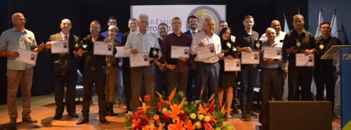Motorista Padrão: Governo de Minas homenageia motoristas e motociclistas por boas condutas
