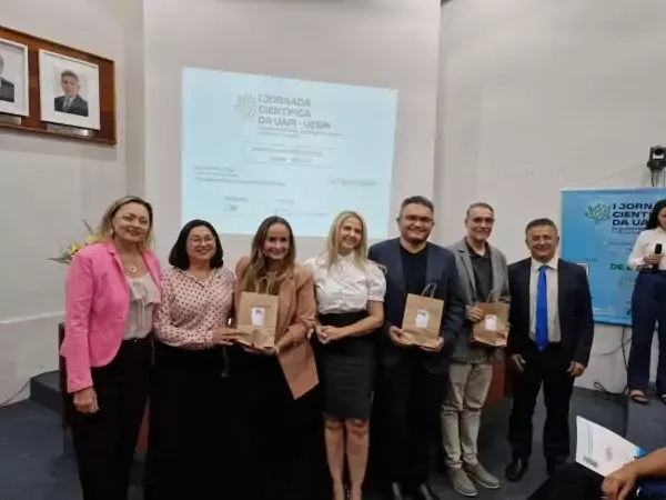 Primeira Jornada Científica da Universidade Aberta destaca empreendedorismo e tecnologia para educação inclusiva 