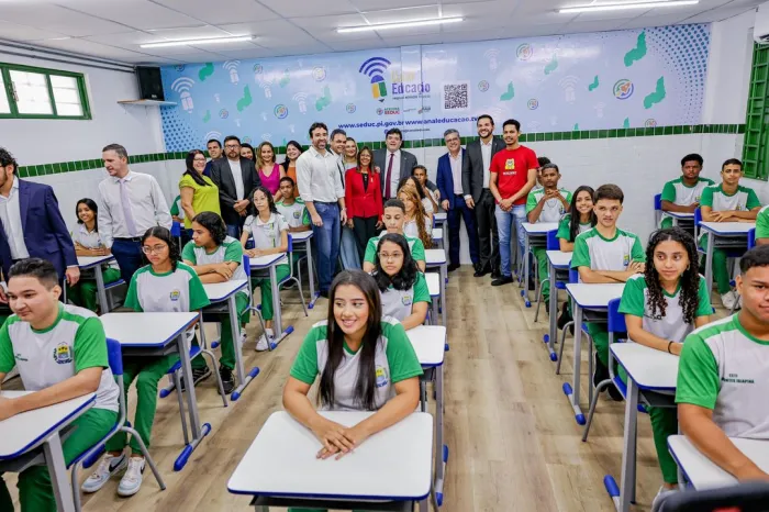 Escola da zona sudeste de Teresina recebe investimento de R$ 2,7 milhões e ganha centro de treinamento de boxe