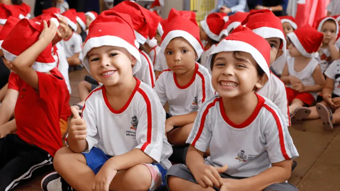 Solidariedade e alegria marcam o fim de ano dos alunos da Nice Beolchi