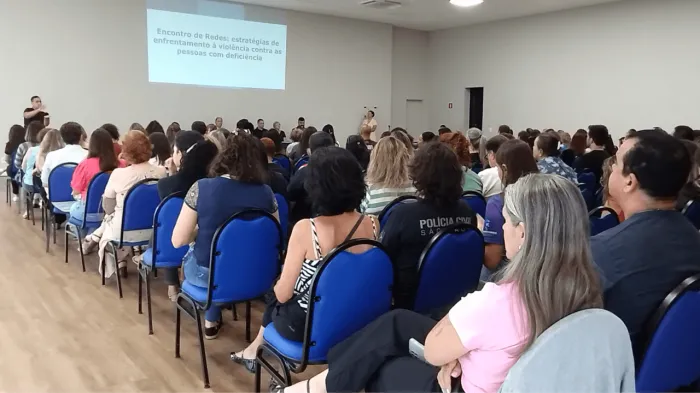 Evento capacita 160 pessoas para enfrentar violência contra PcDs