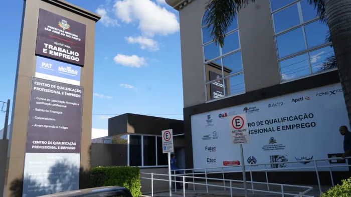Cursinho Popular da Unesp inscreve para pré-vestibular