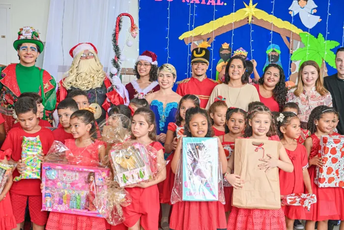 Campanha Natal Compartilhando Esperança vai entregar mais de 7 mil brinquedos para crianças em vulnerabilidade